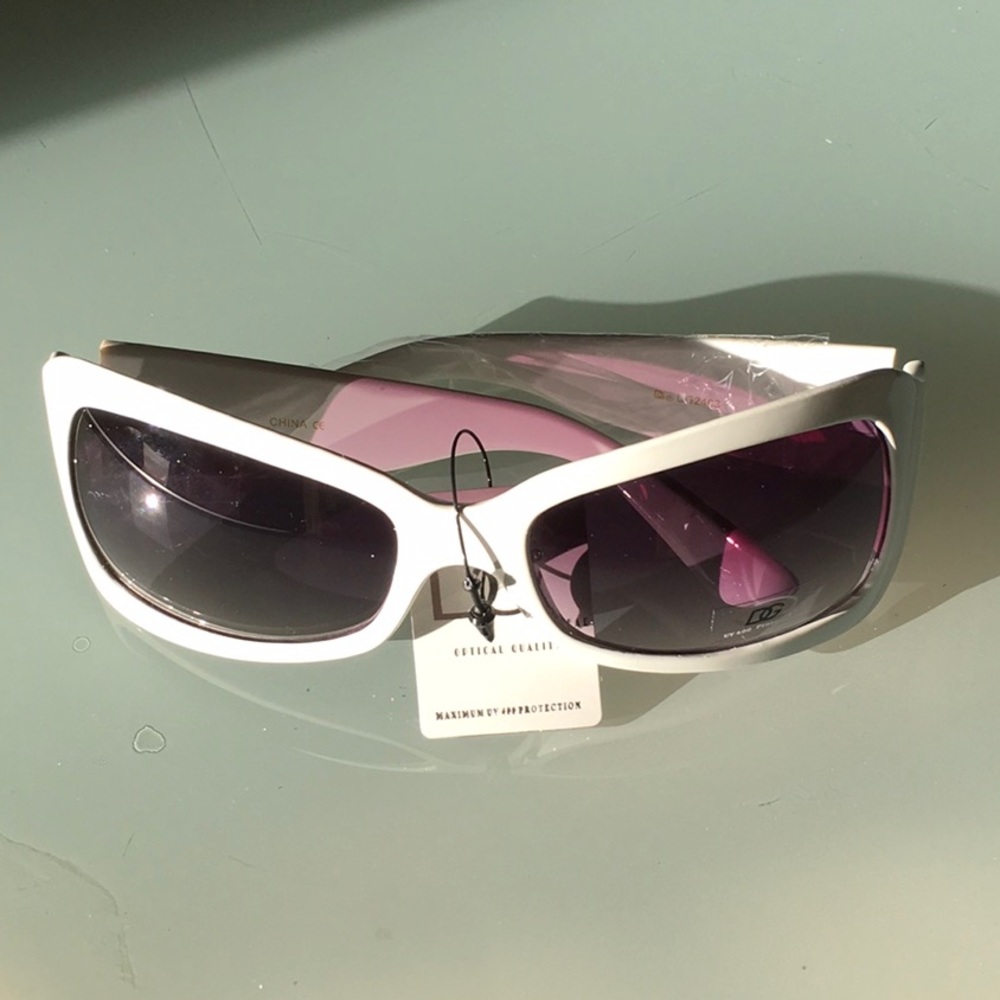 DG Optical Quality White Sunglasses